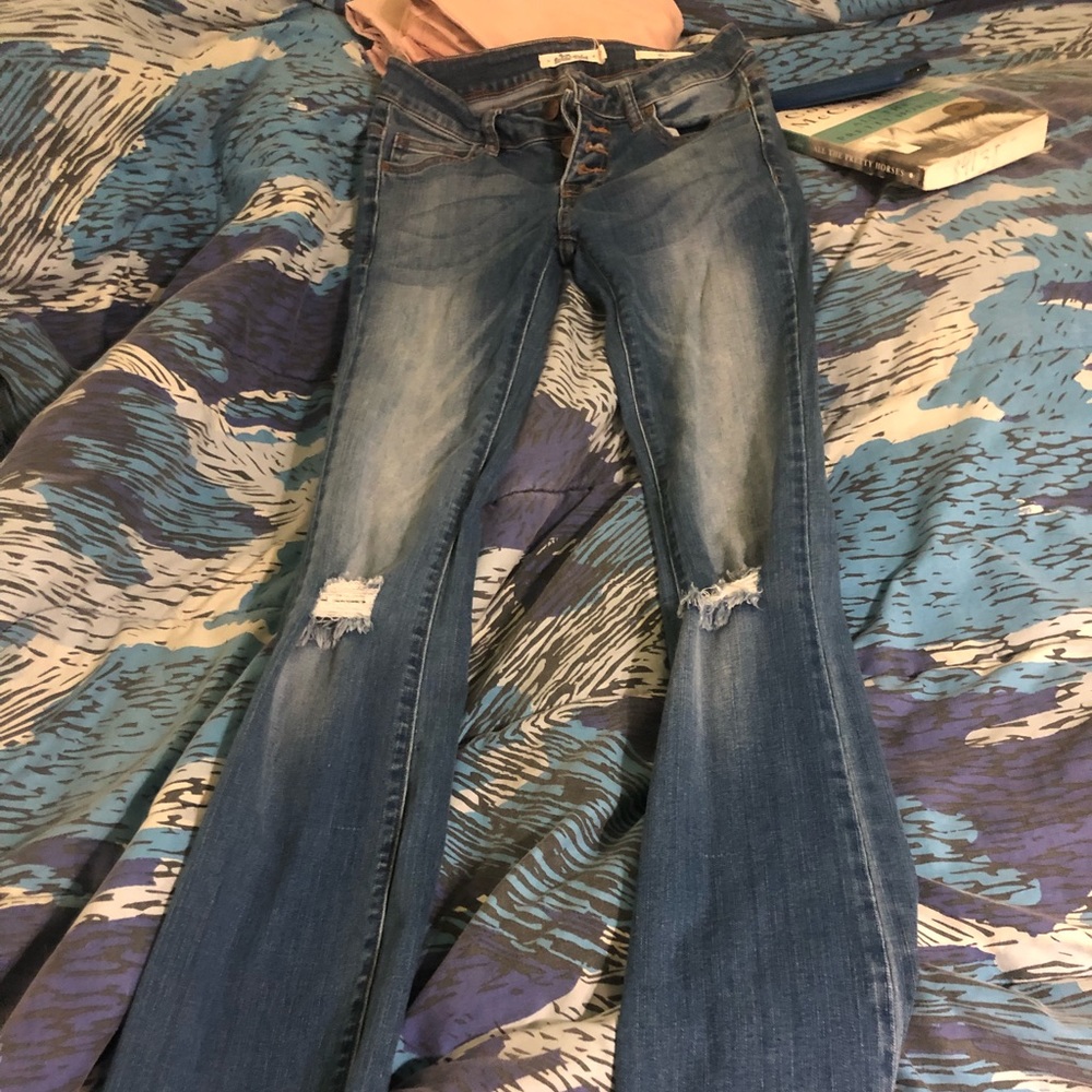 Jeans